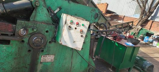 安徽合肥鱷魚剪,剪鐵機,壓塊機出售 16000元